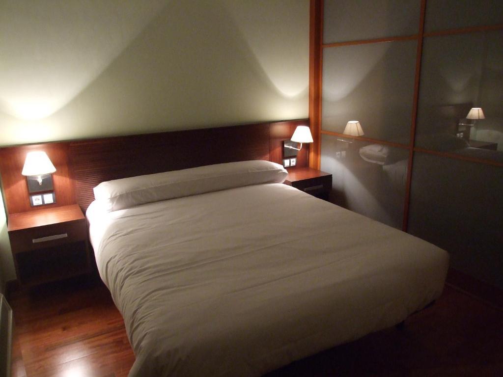 Roca Nevada Suites ビリャヌア 部屋 写真