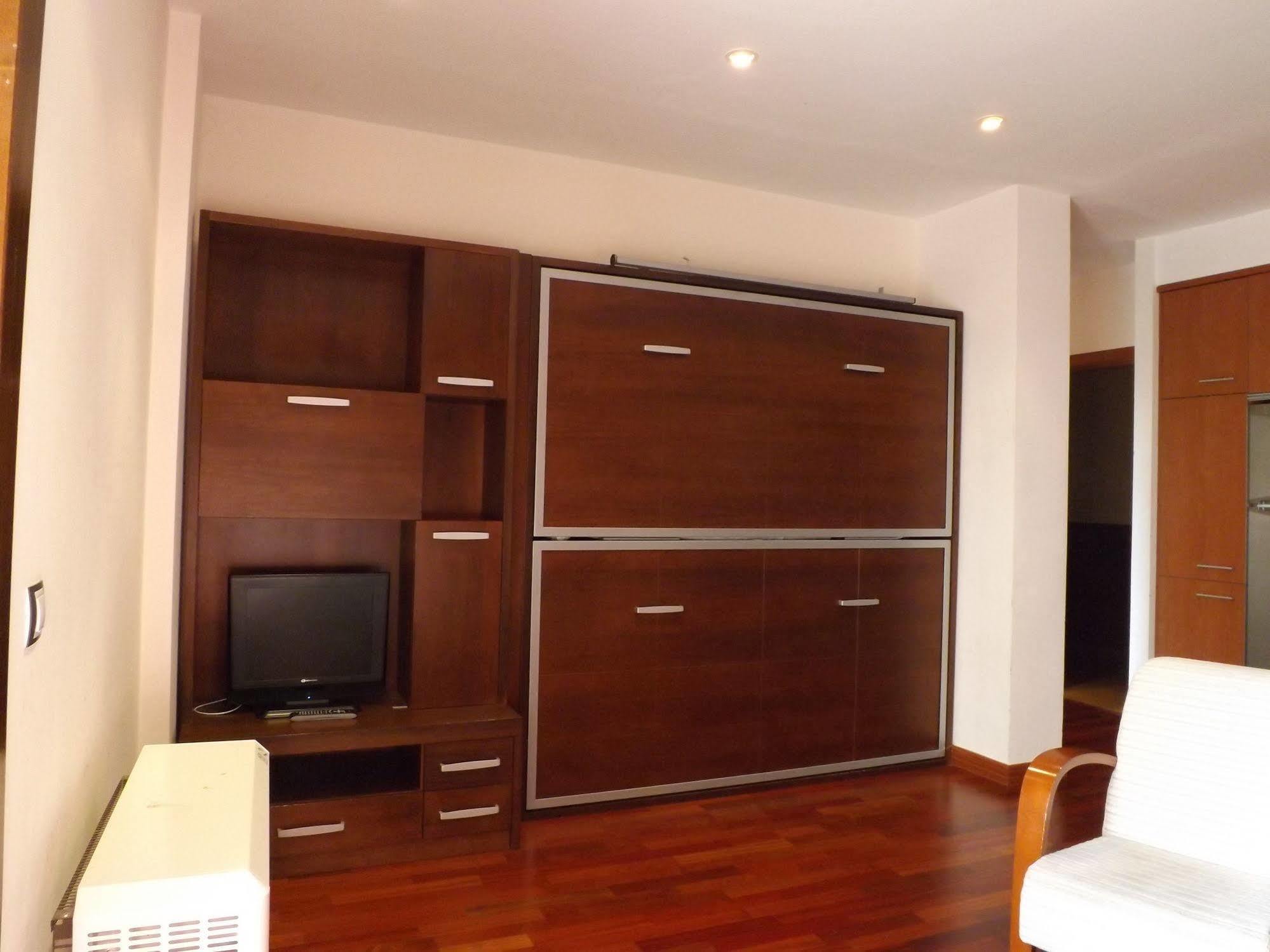 Roca Nevada Suites ビリャヌア エクステリア 写真