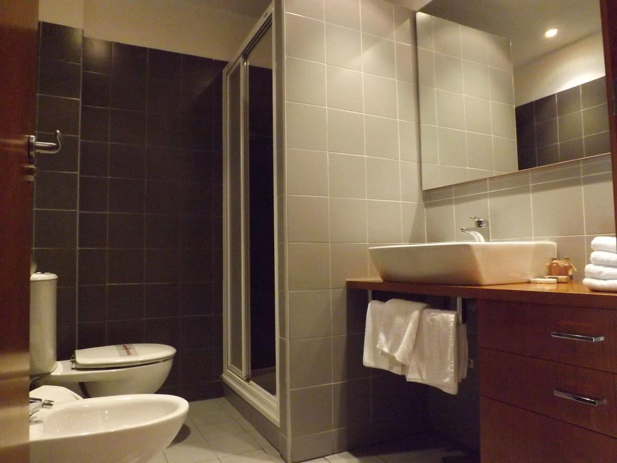 Roca Nevada Suites ビリャヌア エクステリア 写真